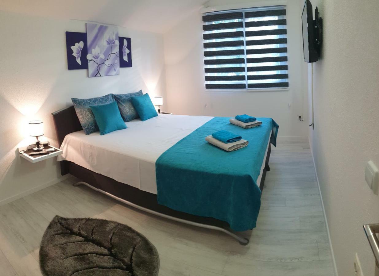 Holiday Home Flora Mostar Esterno foto